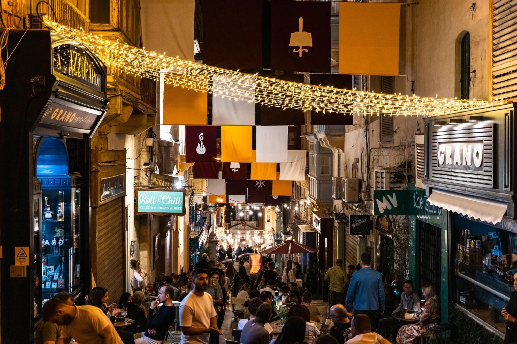 Valletta Waterfront 2 Beds Flat By Arcobnb Floriana Eksteriør billede