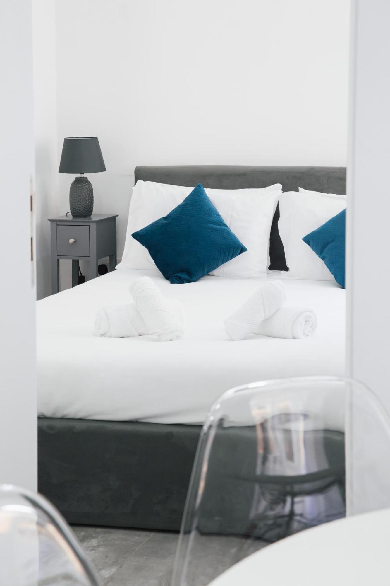 Valletta Waterfront 2 Beds Flat By Arcobnb Floriana Eksteriør billede
