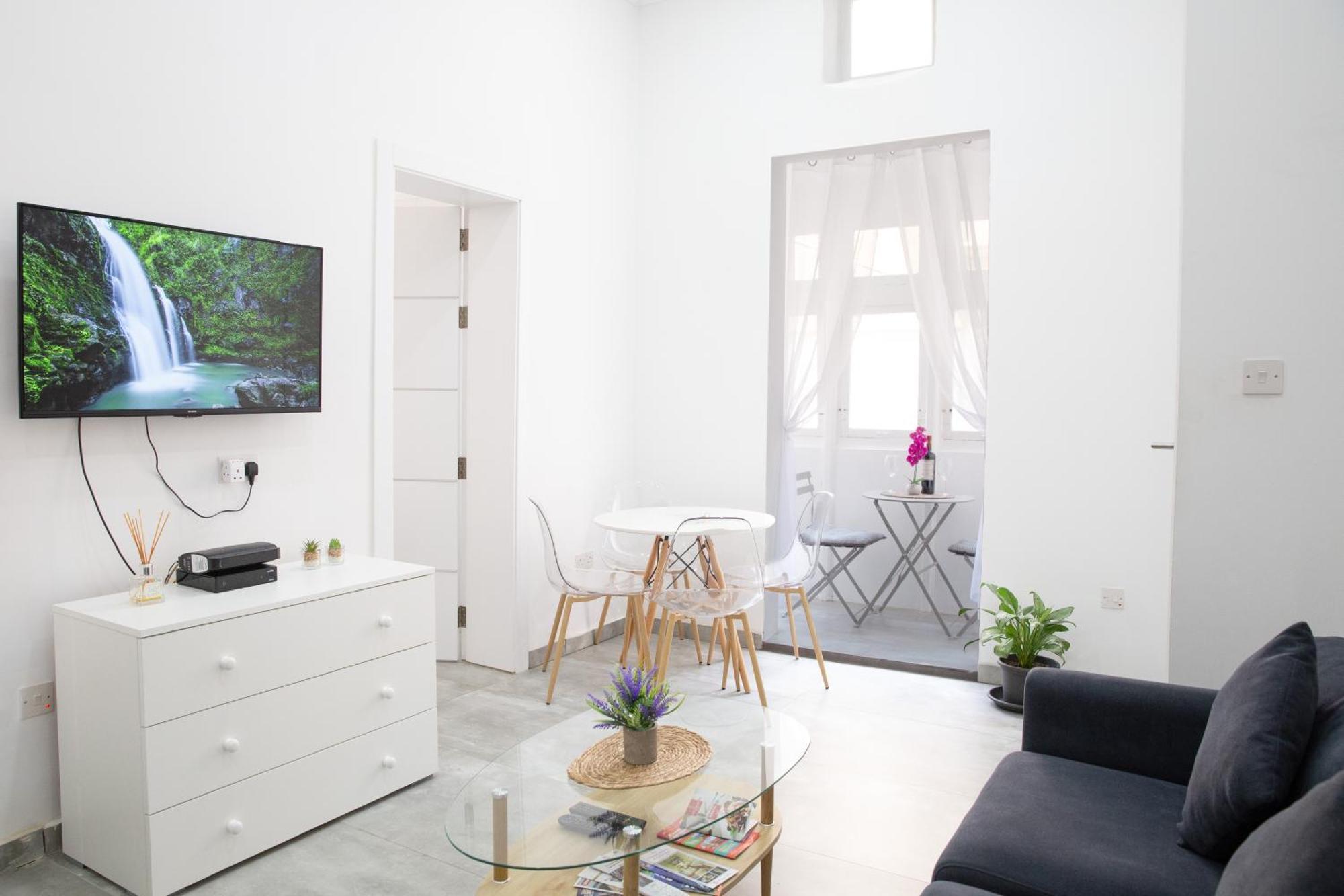 Valletta Waterfront 2 Beds Flat By Arcobnb Floriana Eksteriør billede